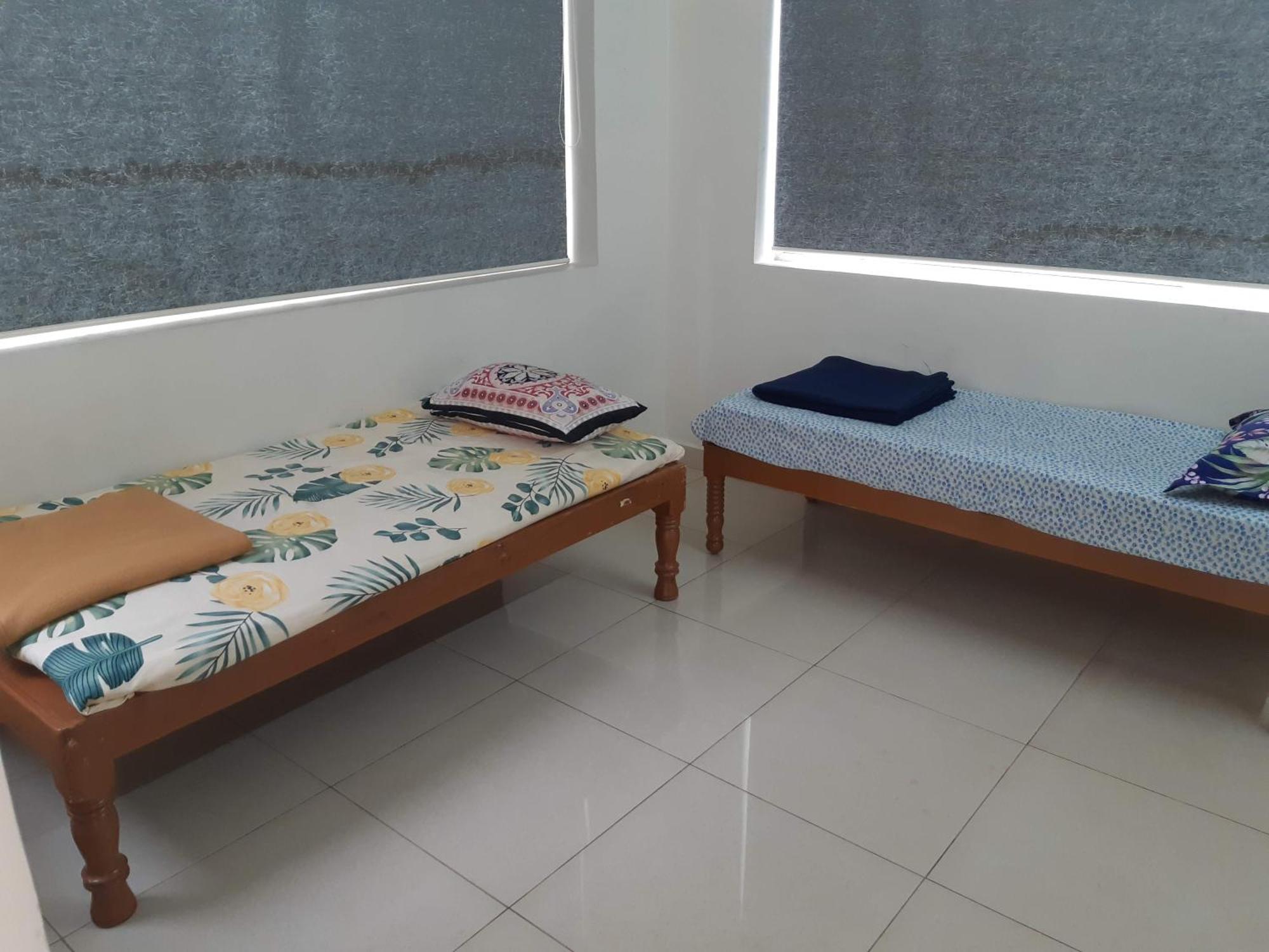 Srinivasa Hotel Tirupati Kültér fotó